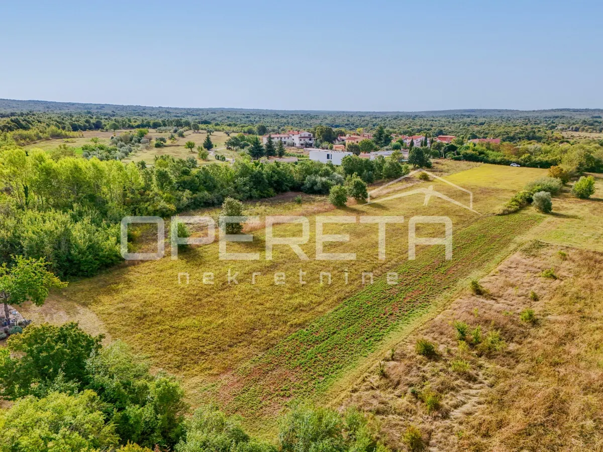 Zemljište - Krmed, Bale, Bale, 8650m2