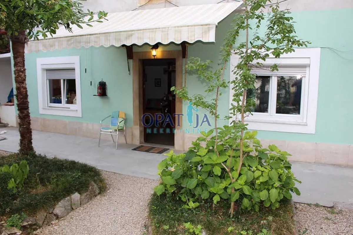 Stan - Opatija, 47m2