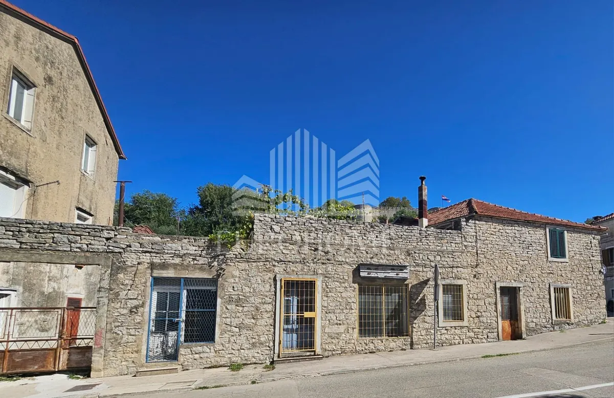 House - Benkovac, 259m2