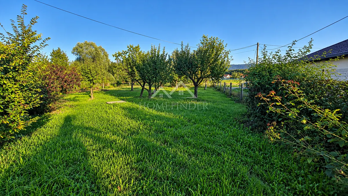 Kuća - Jakovlje, 68m2