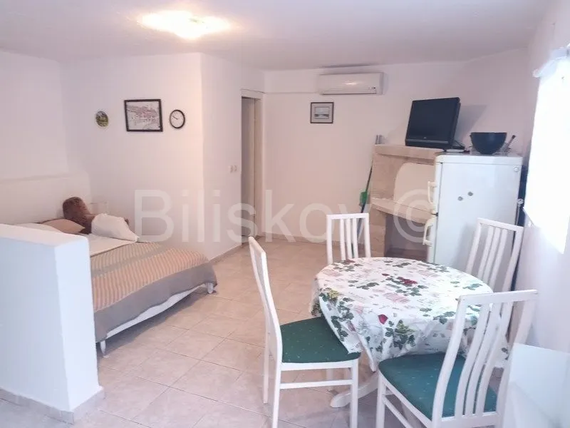 Stan - Hvar, 48.08m2