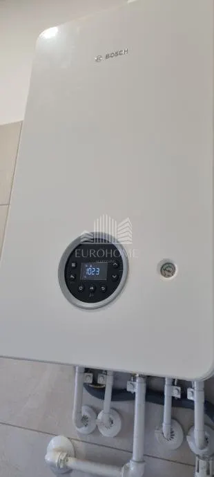 Poslovni Prostor - Sesvete, 58.5m2