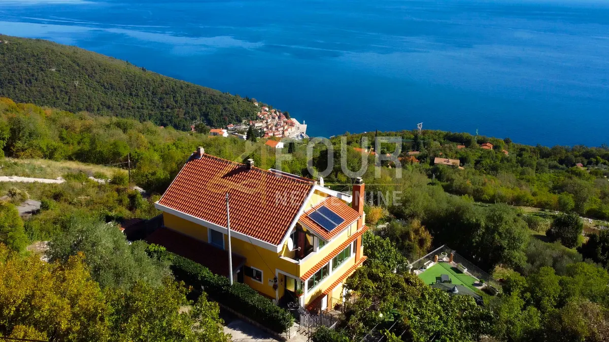 Kuća - Mošćenička Draga, 384m2