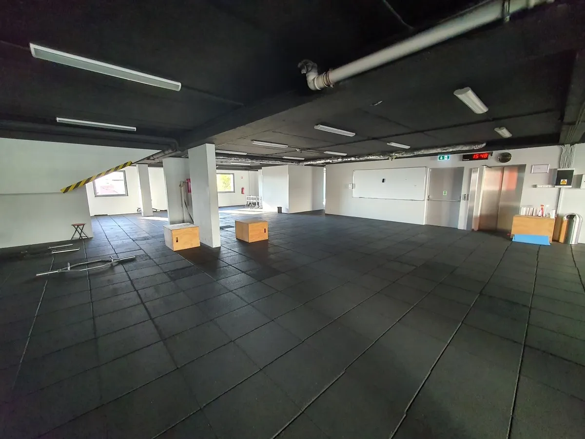 Poslovni Prostor - Rijeka, 370m2
