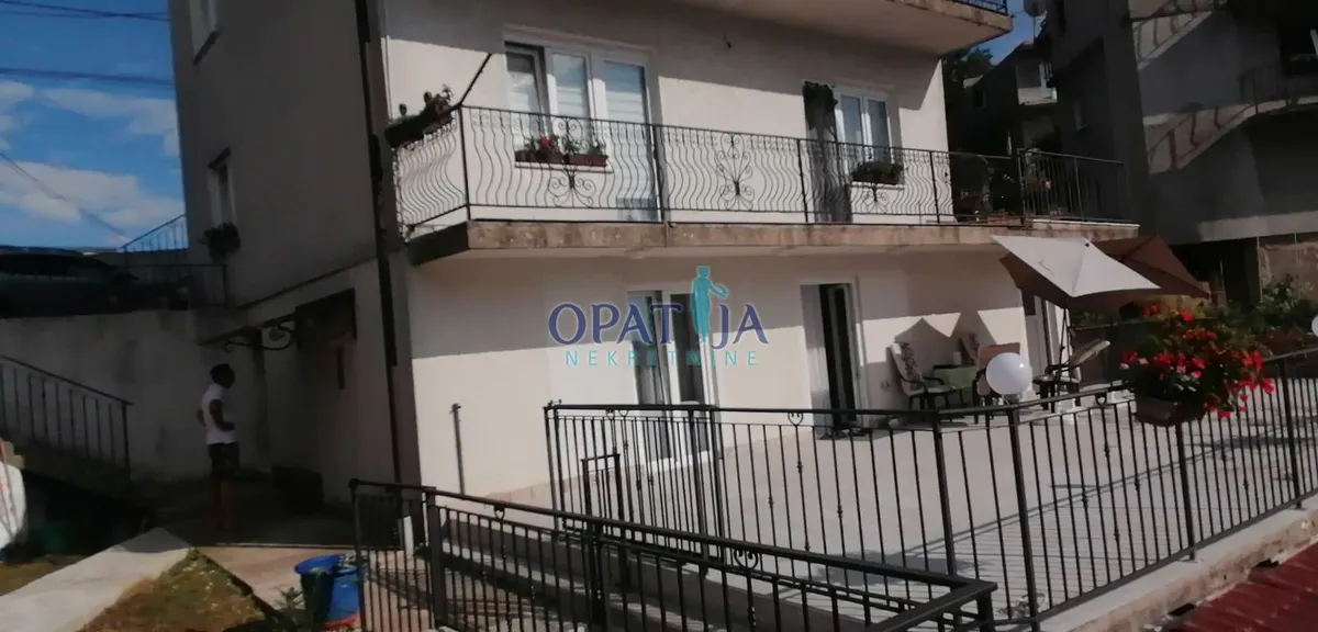 Kuća - Kastav, 360m2
