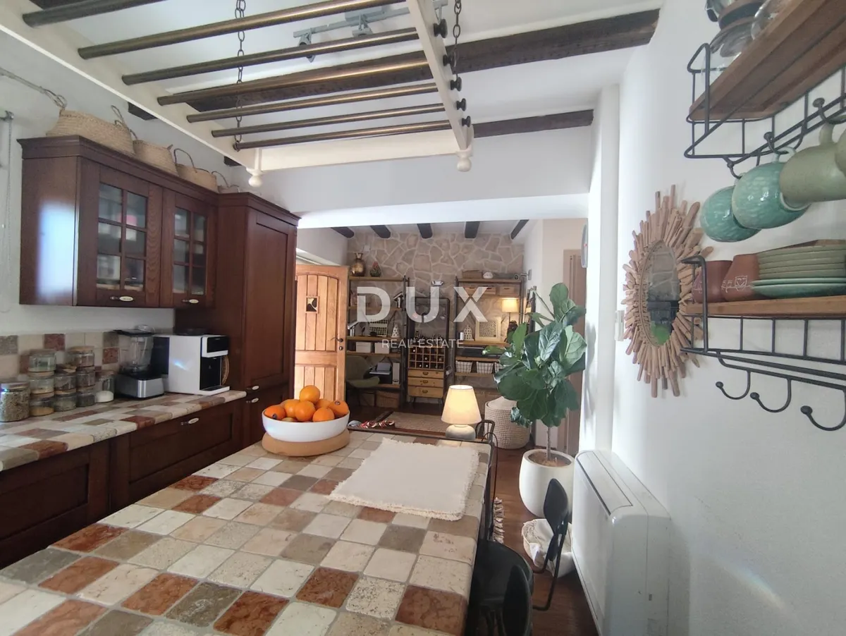 Kuća - Šibenik, 151m2