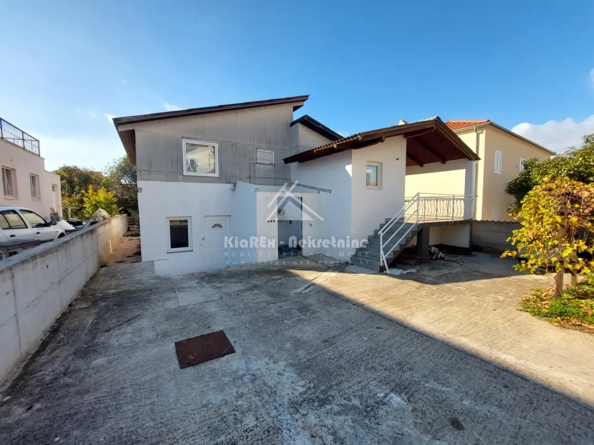 Kuća - Vodice, 135.34m2