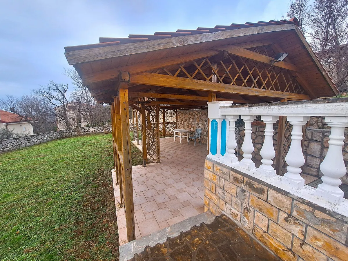 House - Crikvenica, 400m2