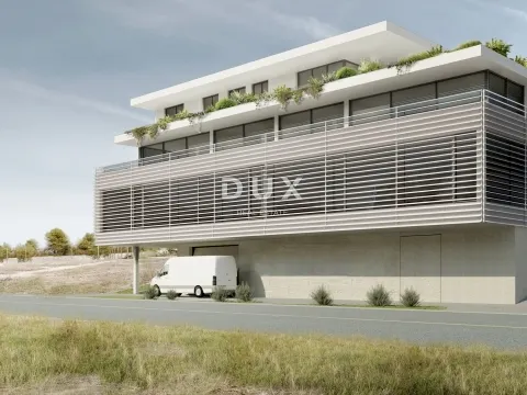 Poslovni Prostor - Zadar, 322m2
