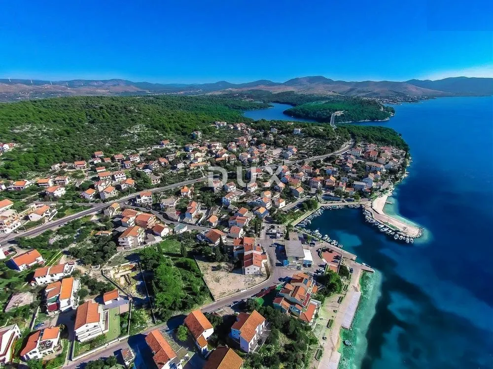 Zemljište - Šibenik - Okolica, 1040m2