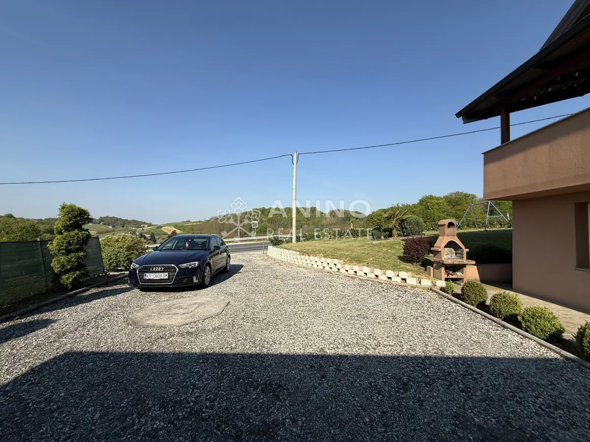 Kuća - Mihovljan, 220m2