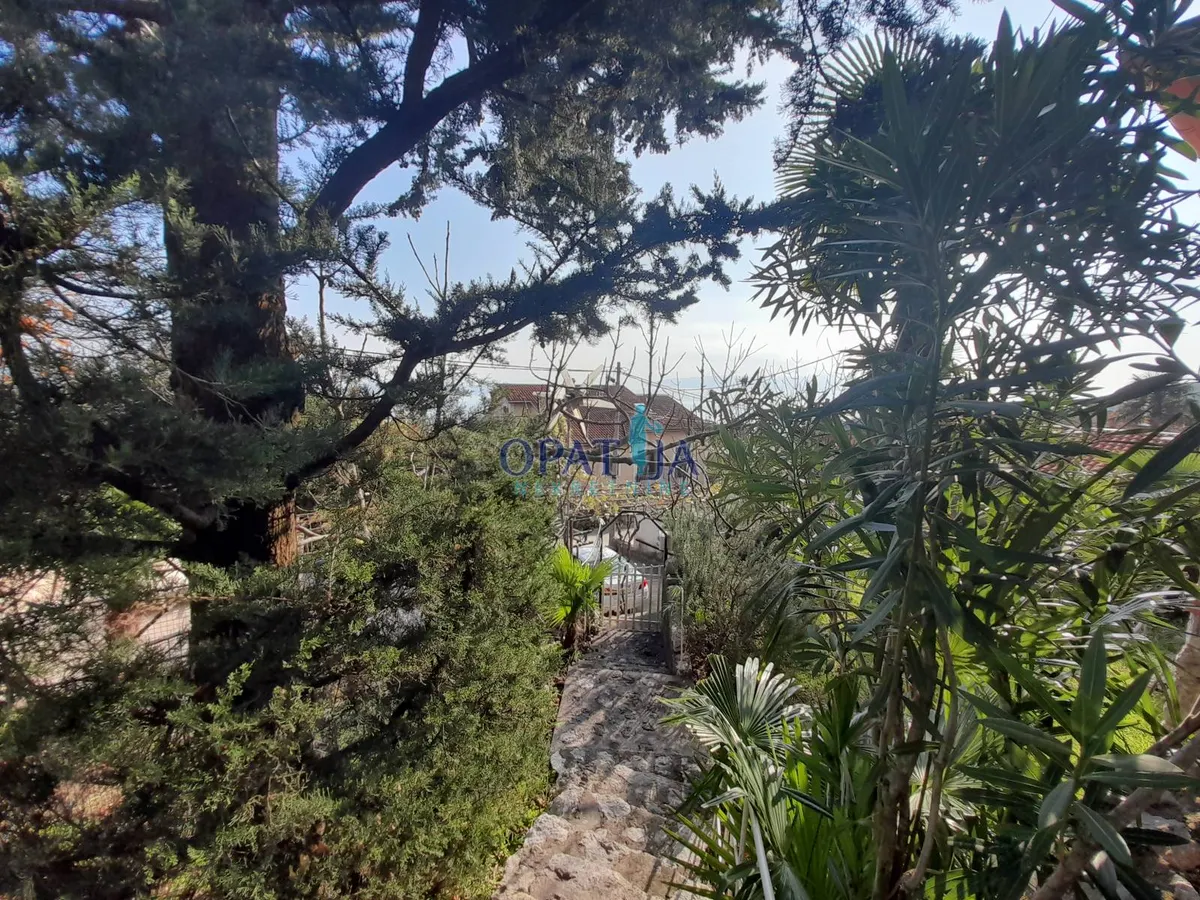 Kuća - Mošćenička Draga, 75.95m2