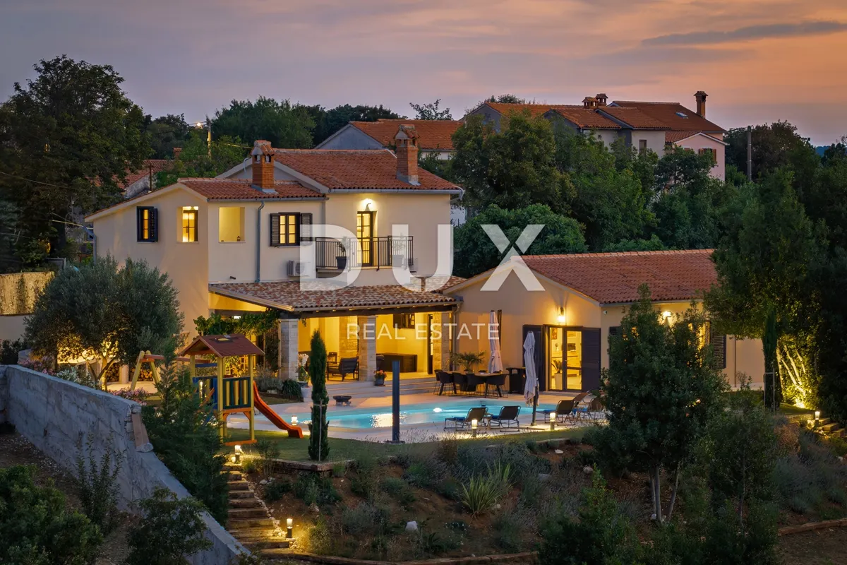 Kuća - Labin, 273m2