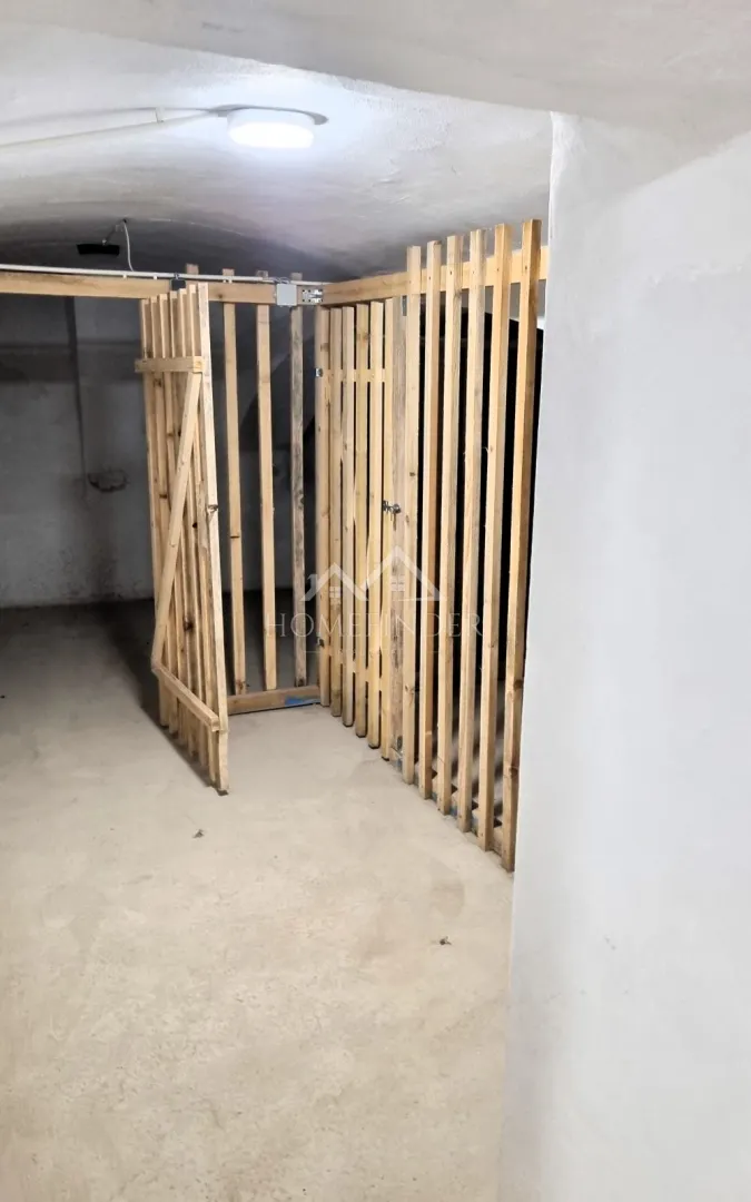 Apartment - Donji Grad, 58m2