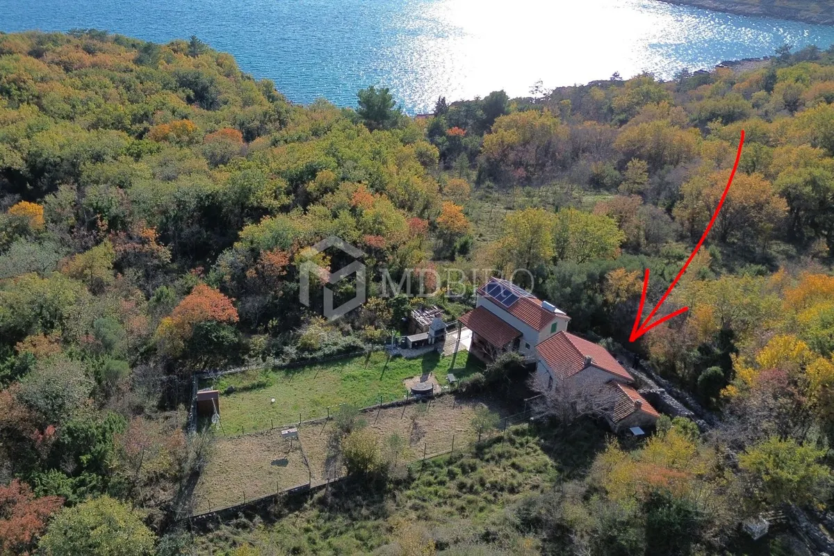 Kuća - Dobrinj, 50m2