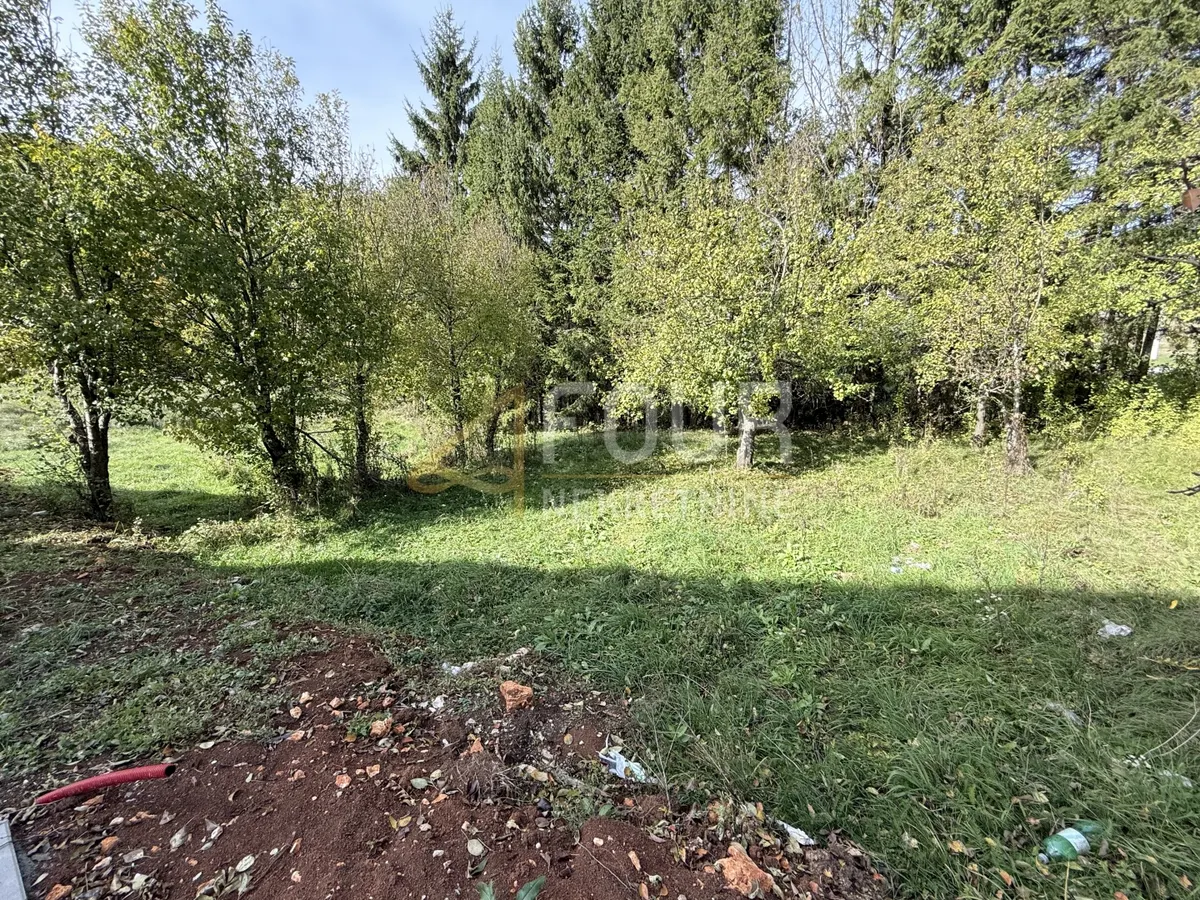 Zemljište - Mrkopalj, 885m2