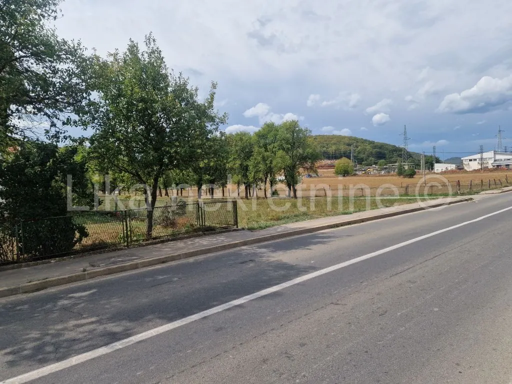 Land - Otočac, 1432m2