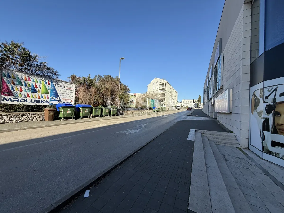 Garaža - Zadar, 18m2