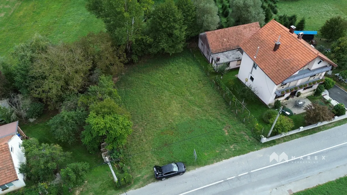 Zemljište - Radoboj, 720m2