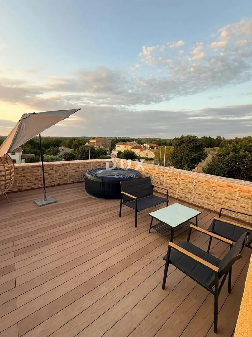 Kuća - Poreč, 180m2