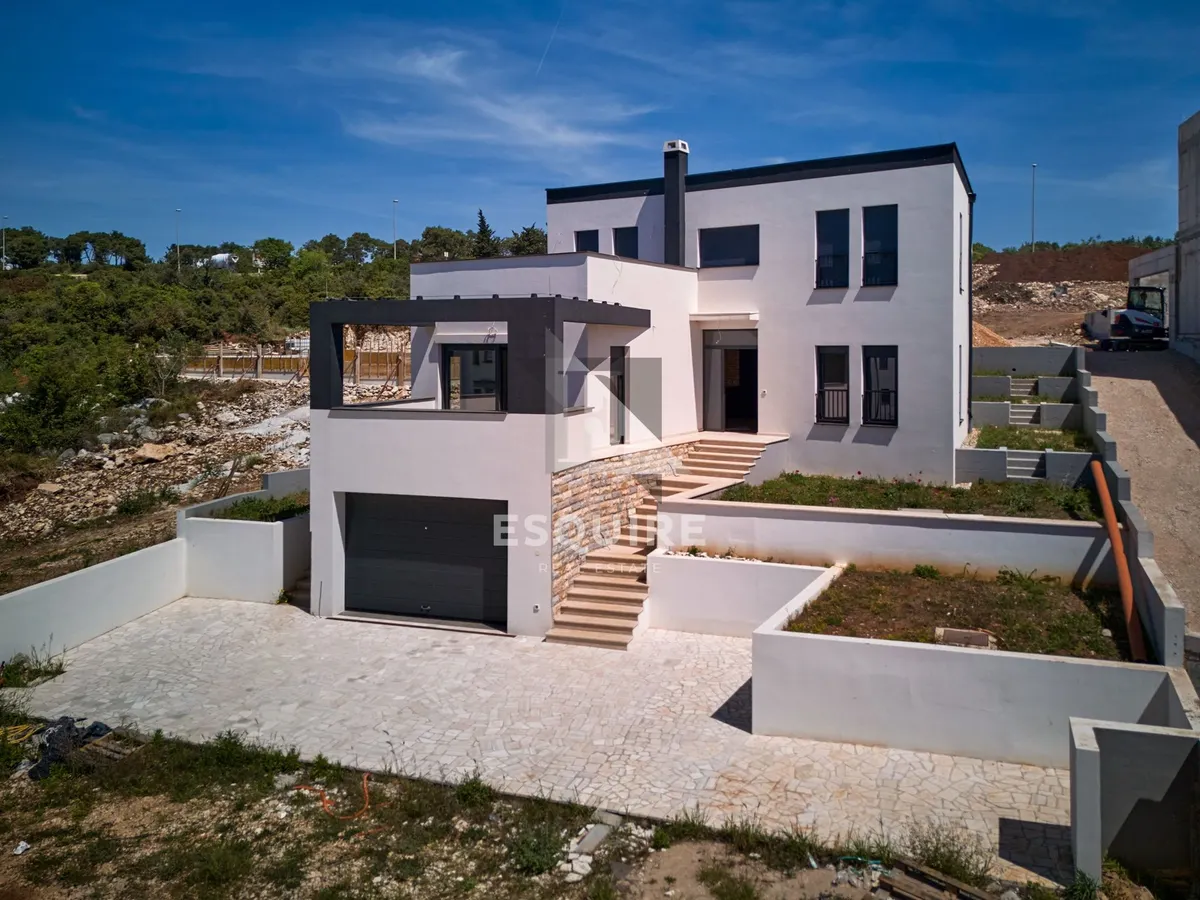 House - Zadar, 210m2