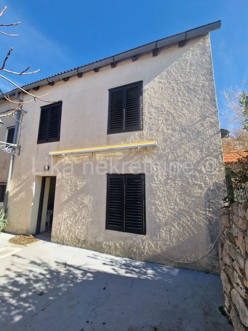 House - Karlobag, 150m2