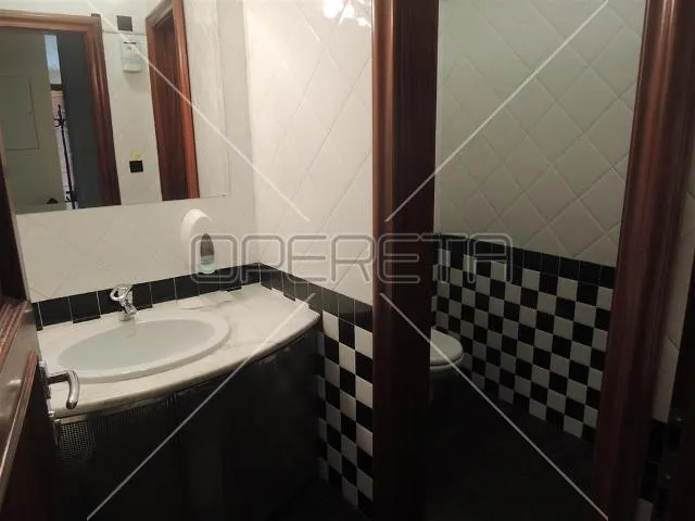 Ured - Trg žrtava fašizma, Centar, Zagreb, 390m2