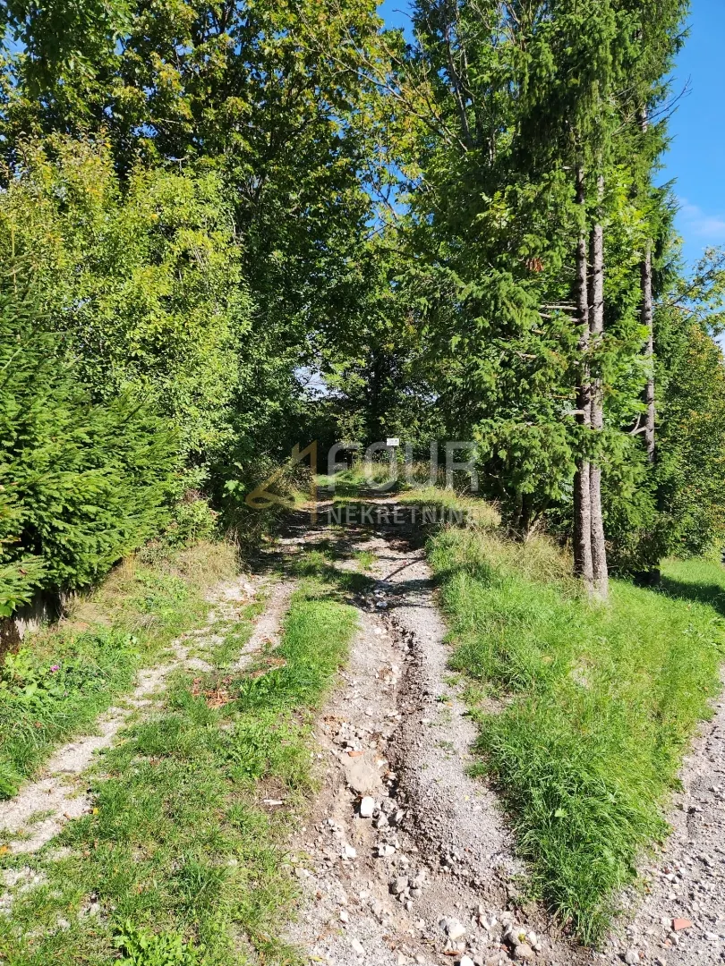 Zemljište - Ravna Gora, 766m2