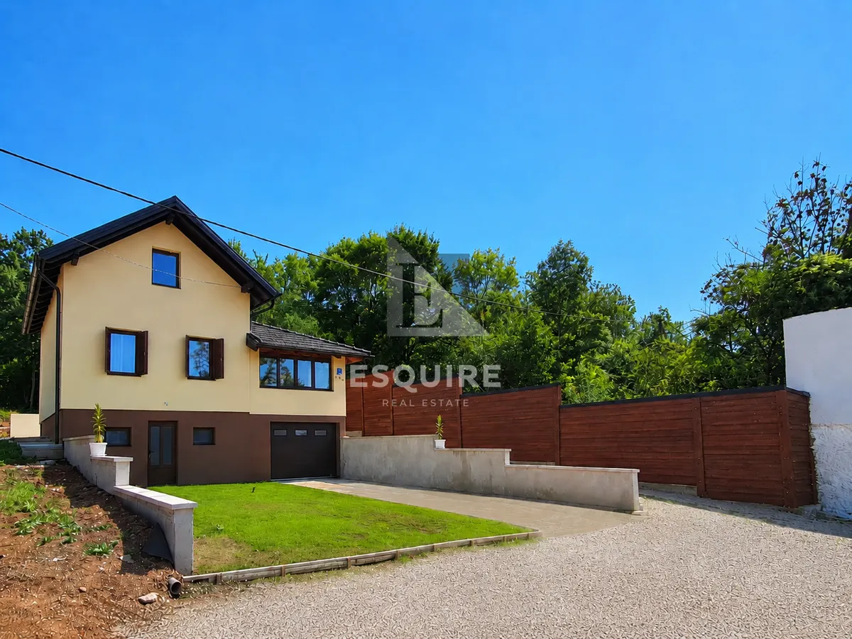 House - Lovinac, 120m2