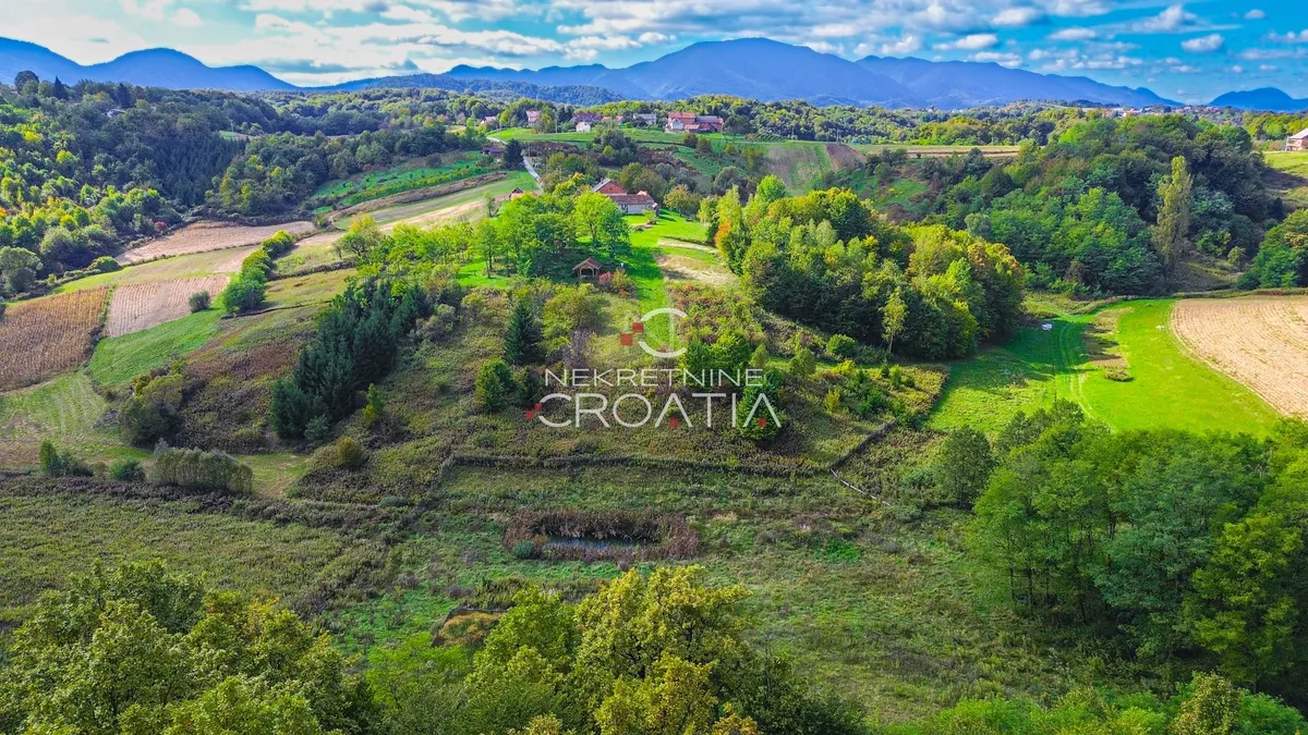 Land - Ivanec, 44801m2