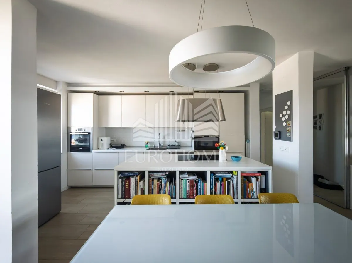 Apartment - Zadar, 64m2