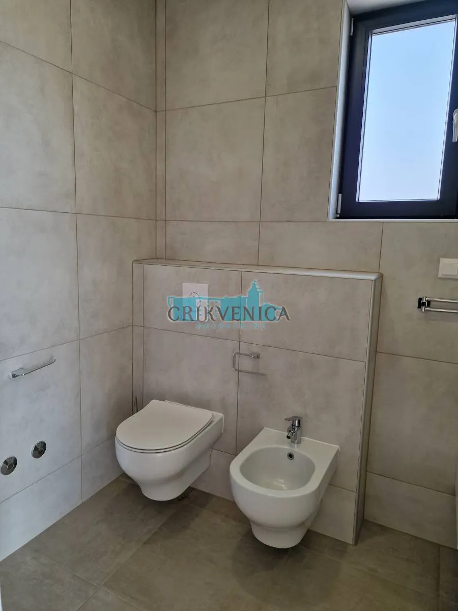 Kuća - Crikvenica, 210m2