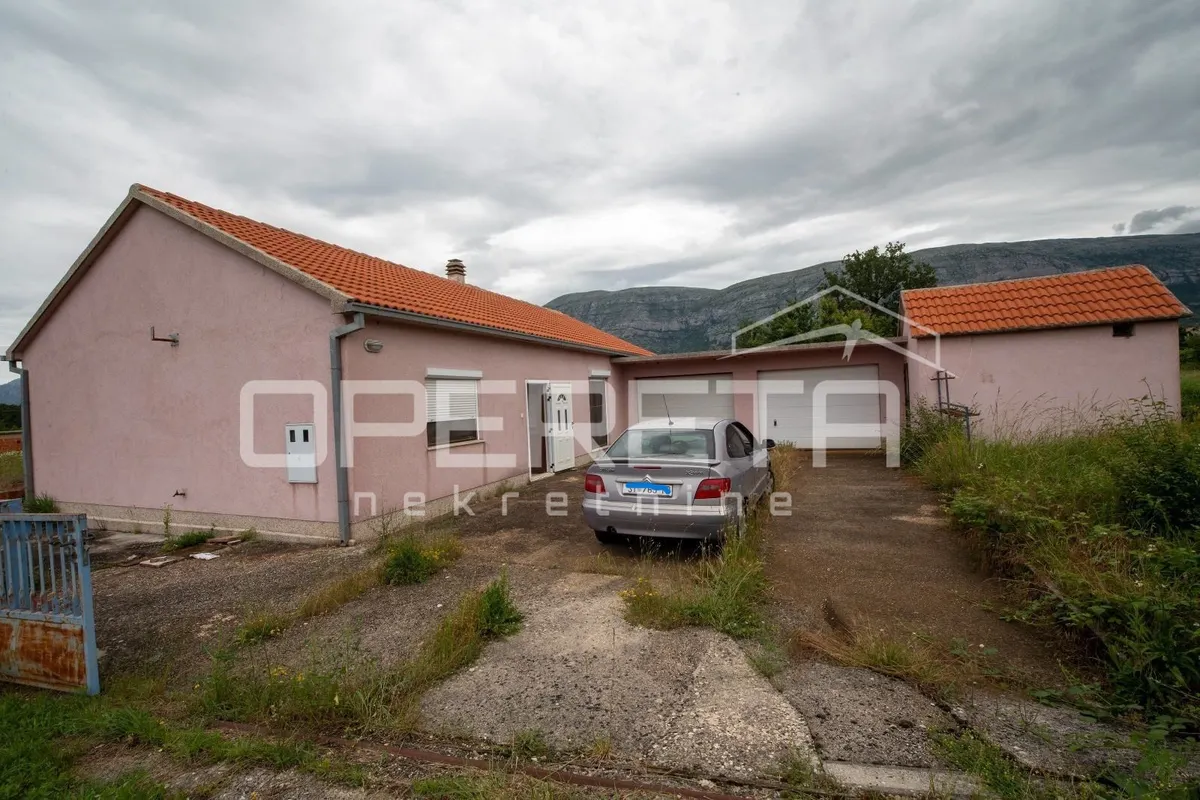 Kuća - Vrlika, Sinj, Sinj, 120m2