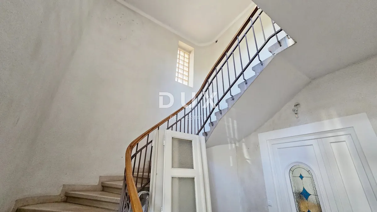 Apartment - Rijeka, 265.54m2