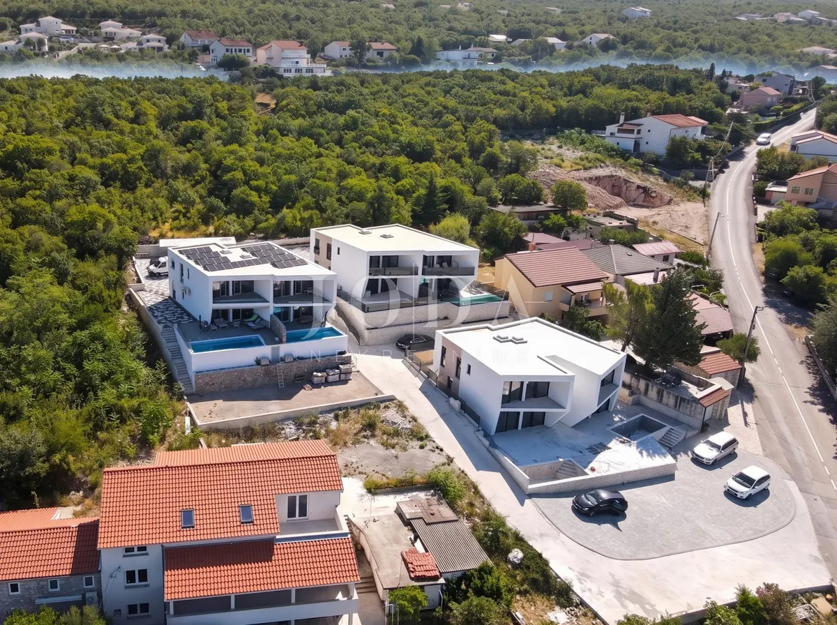 Kuća - Crikvenica, 197m2