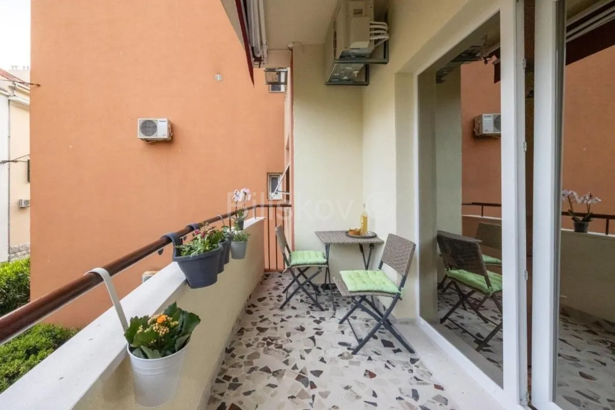 Stan - Bačvice, Split, 48m2