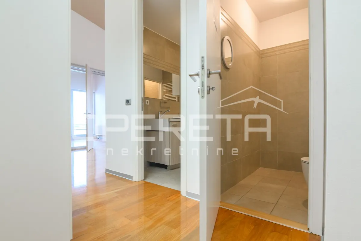 Ured - Hruševečka, Trešnjevka sjever, Zagreb, 100m2