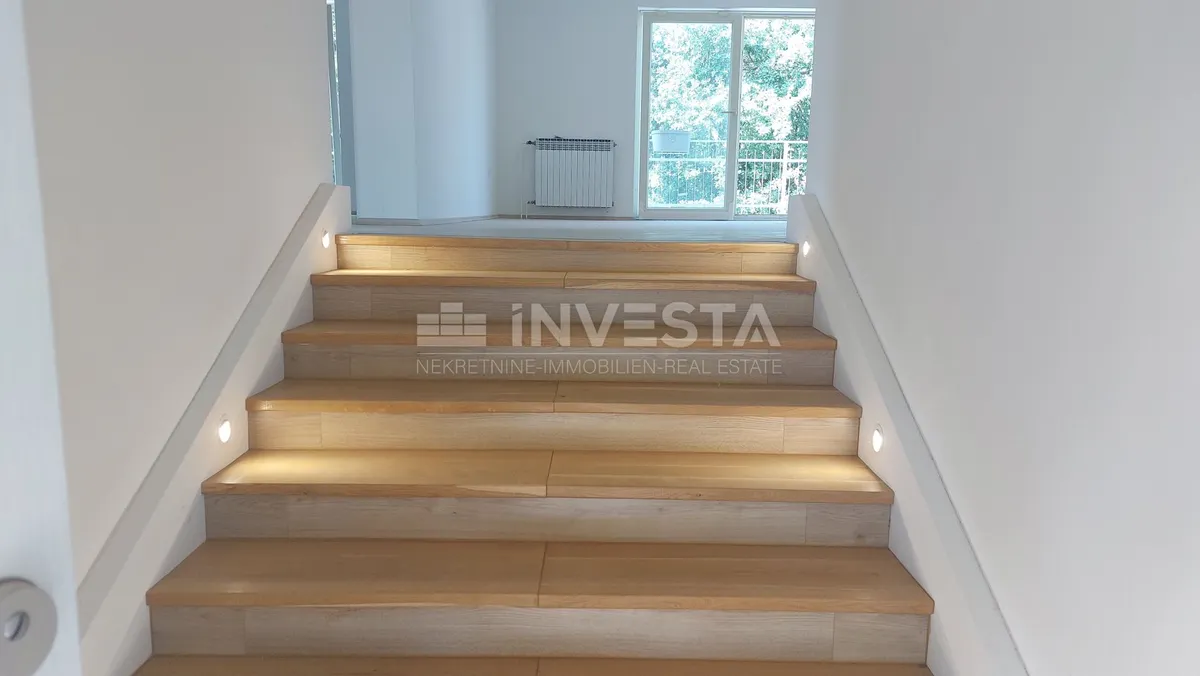 Stan - Poreč, 86.87m2