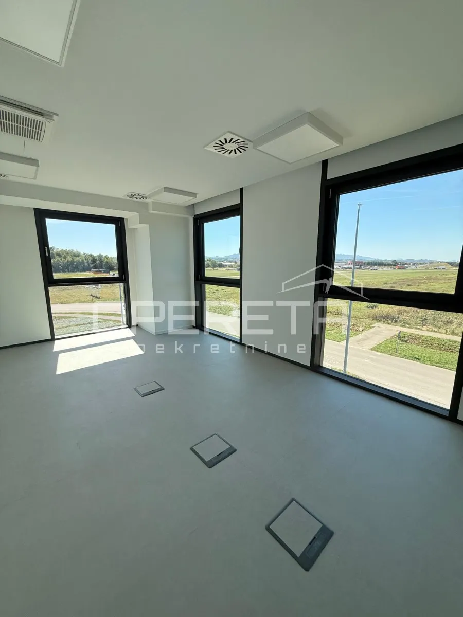 Ured - Kralja Andrije II 21, Gornji Kneginec, Gornji Kneginec, 327m2