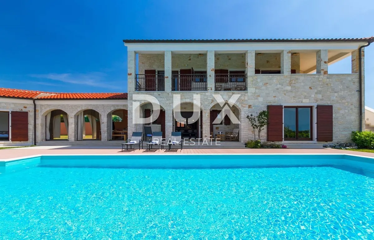 Kuća - Sveti Lovreč, 250m2