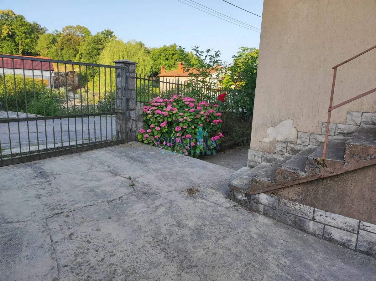 House - Matulji, 461m2