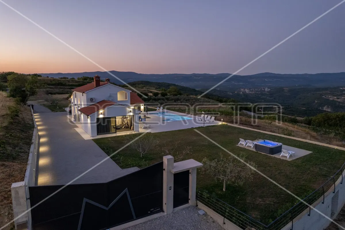 Kuća - Vrh, Buzet, Buzet, 190m2