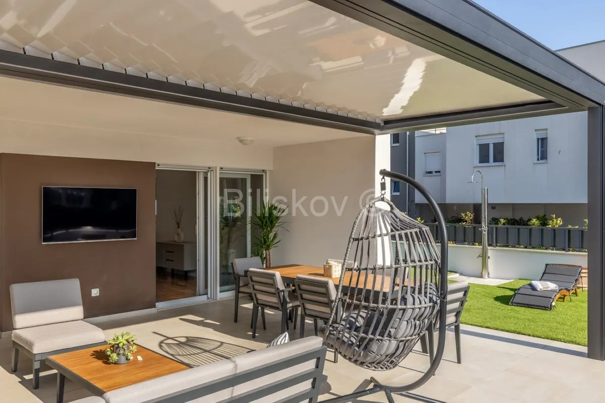 Apartment - Strožanac, Podstrana, 98m2