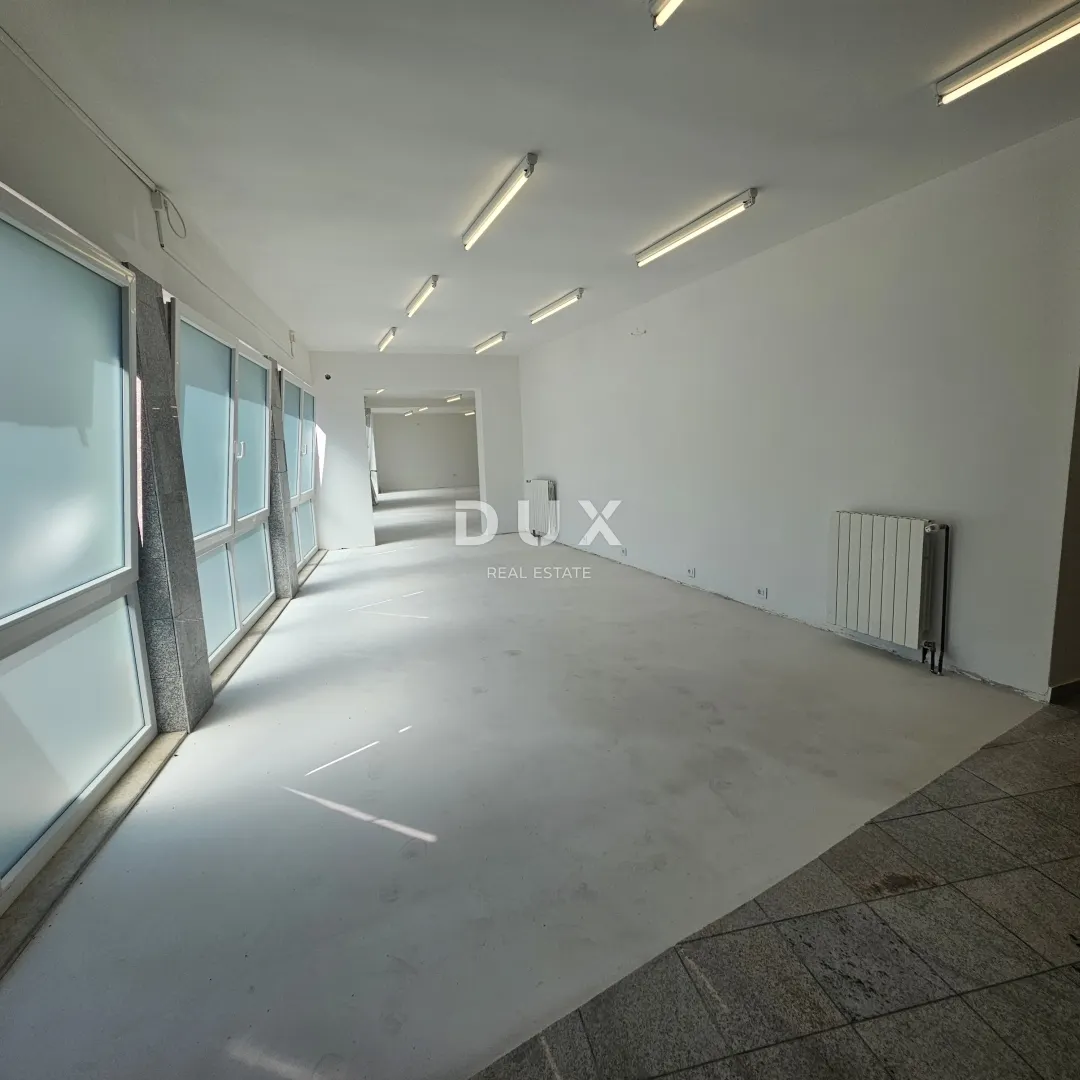 Poslovni Prostor - Viškovo, 443m2
