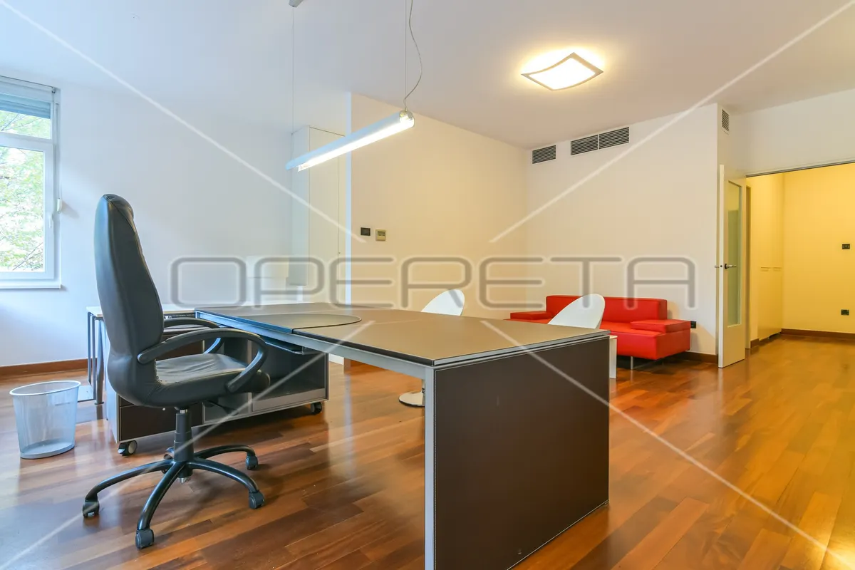 Ured - Bužanova, Kvatrić, Zagreb, 125m2