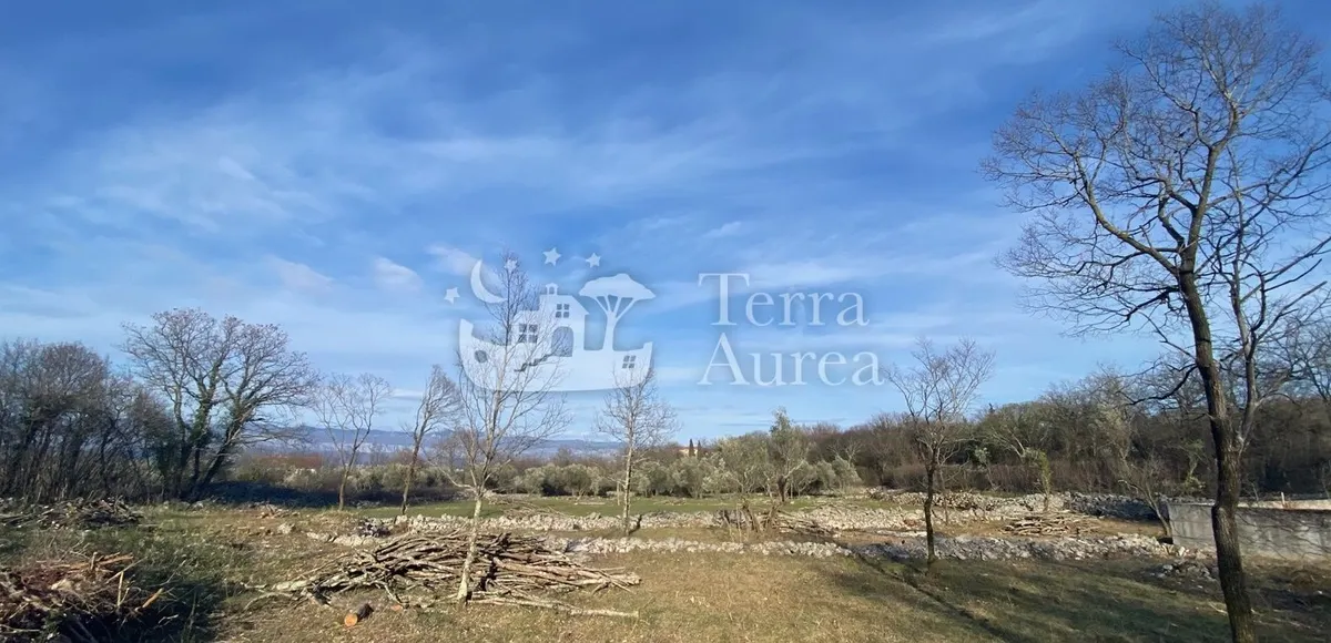 Zemljište - Dobrinj, 840m2
