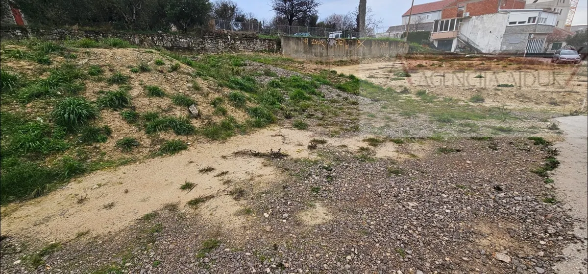 Zemljište - Solin, 900m2