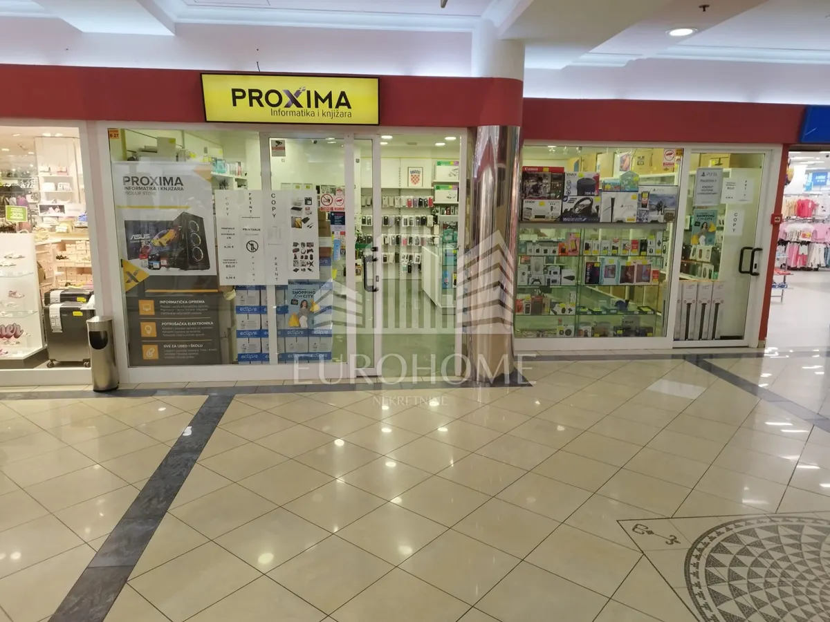 Commercial Space - Donji Grad, 51.5m2