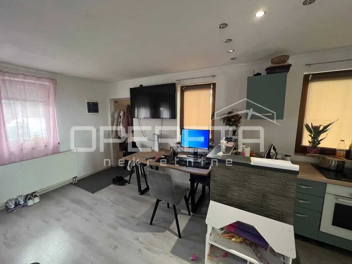 House - Dugi Vrh, Gornji Kneginec, Gornji Kneginec, 100m2