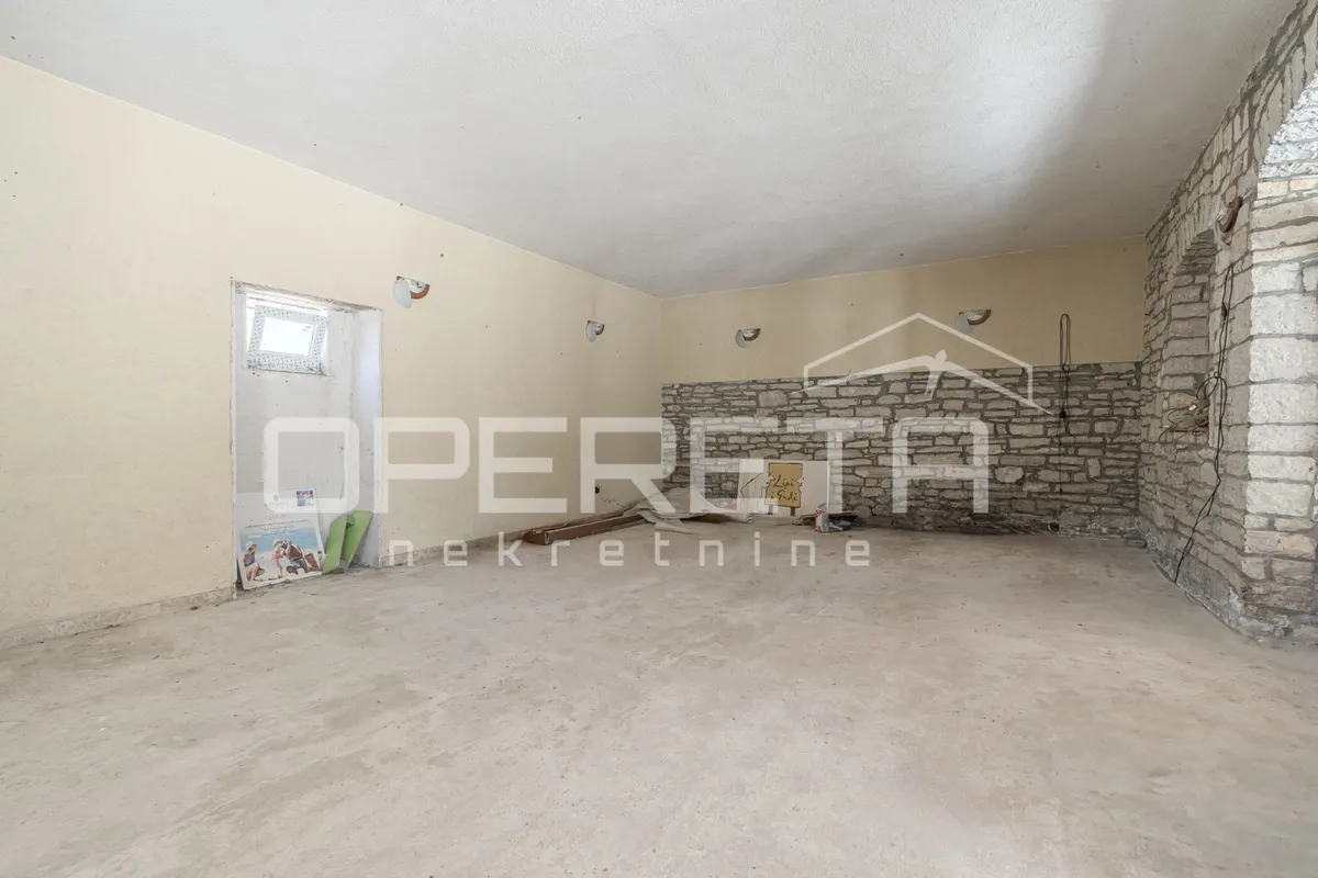 Poslovni Prostor - Kanfanar, Kanfanar, Kanfanar, 115m2